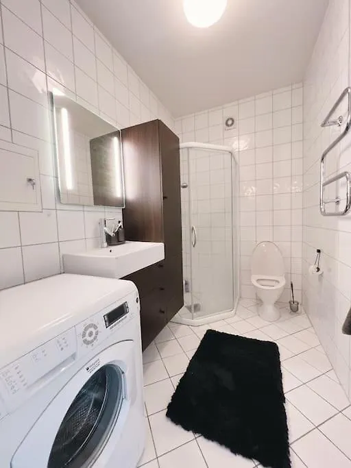 Dinbnb Apartments I 500 M To Centrum I Shared Patio I Street Parking Bergen